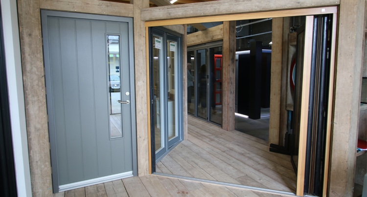 window-showroom-newton_abbot