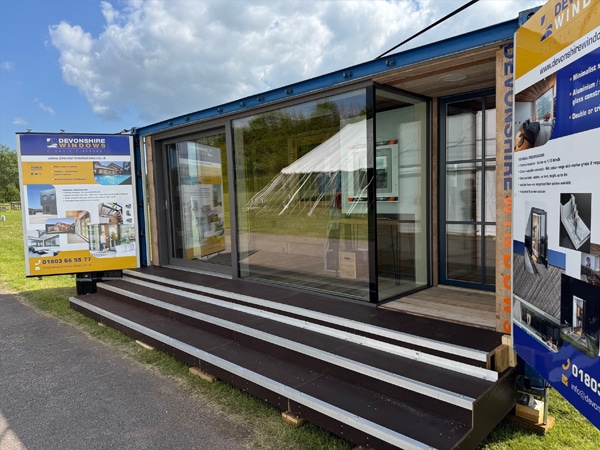 aluminium-sliding_doors-east-devon